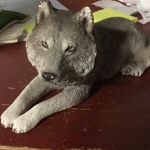 Realistic Wolf Figurine